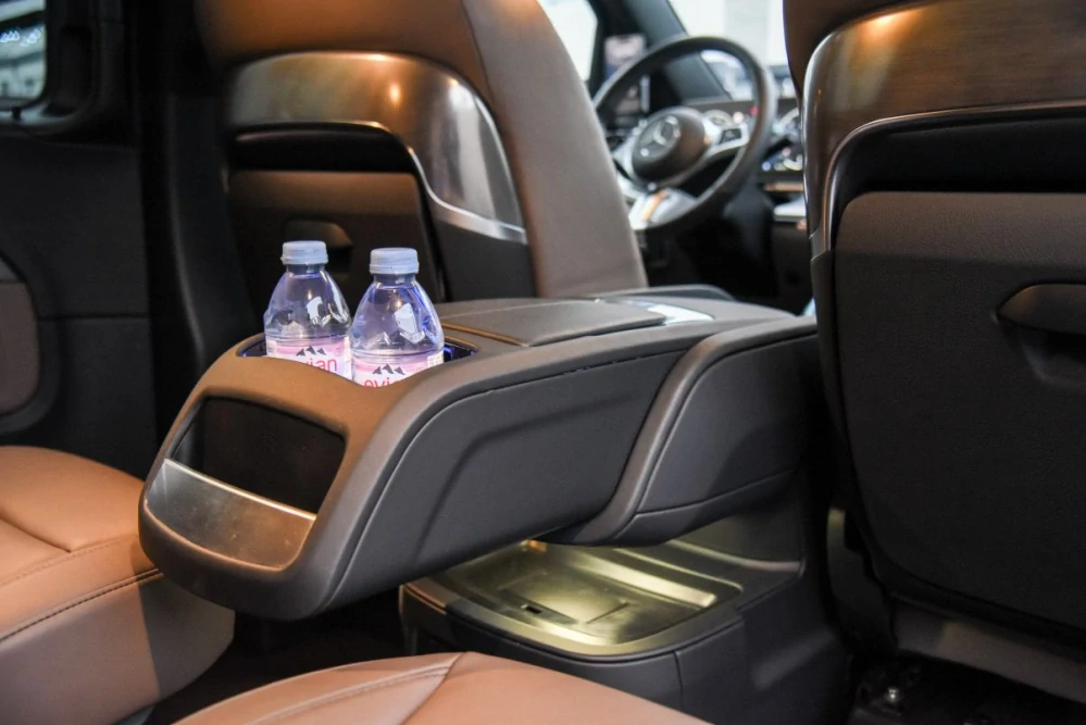 Luxusní středová konzole opěrka s lednicí pro MB W447 V-Class Vito 2014+ černá