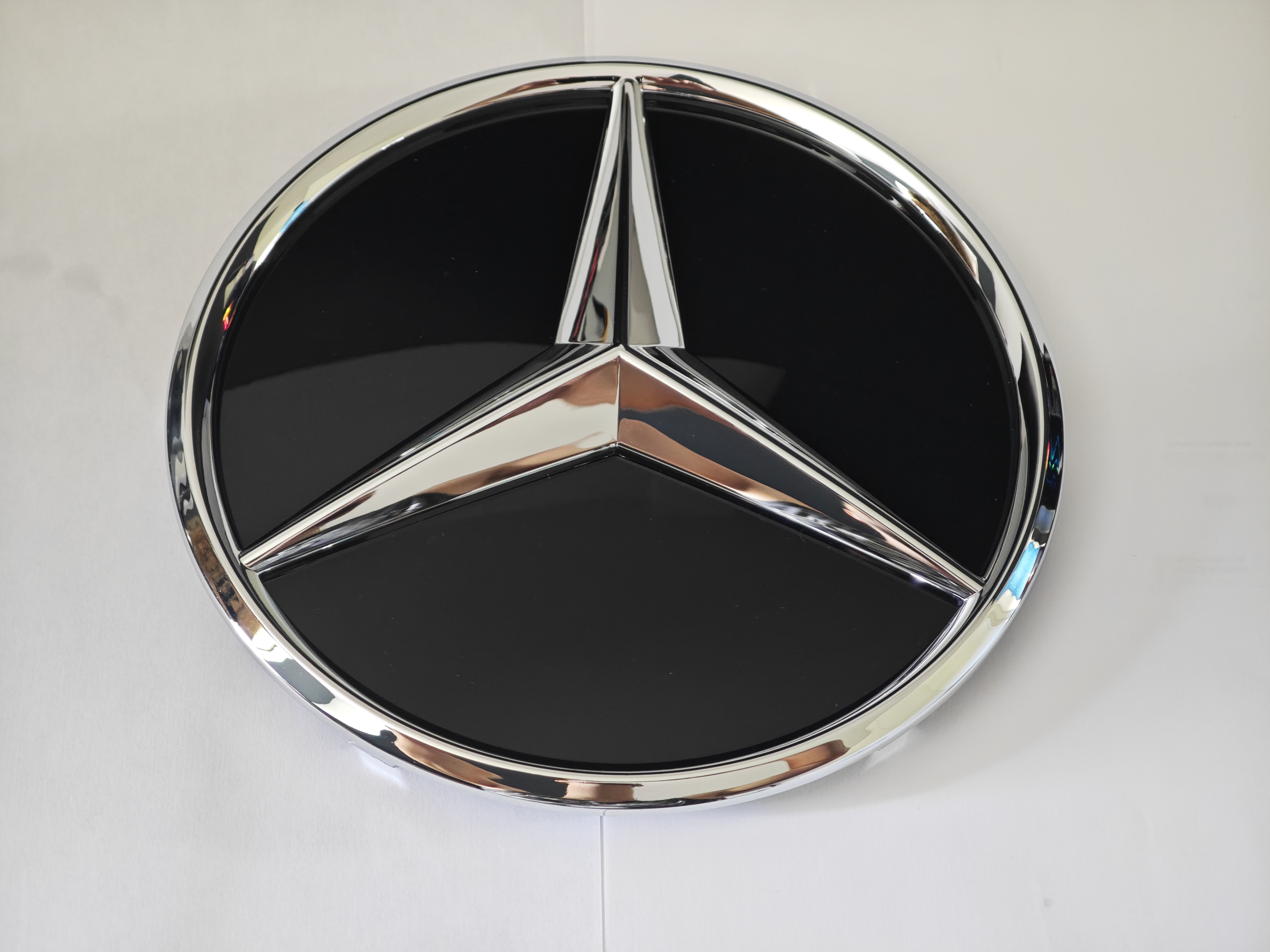 3D Černo-chromový znak / emblém Mercedes-Benz do přední masky (205 mm)