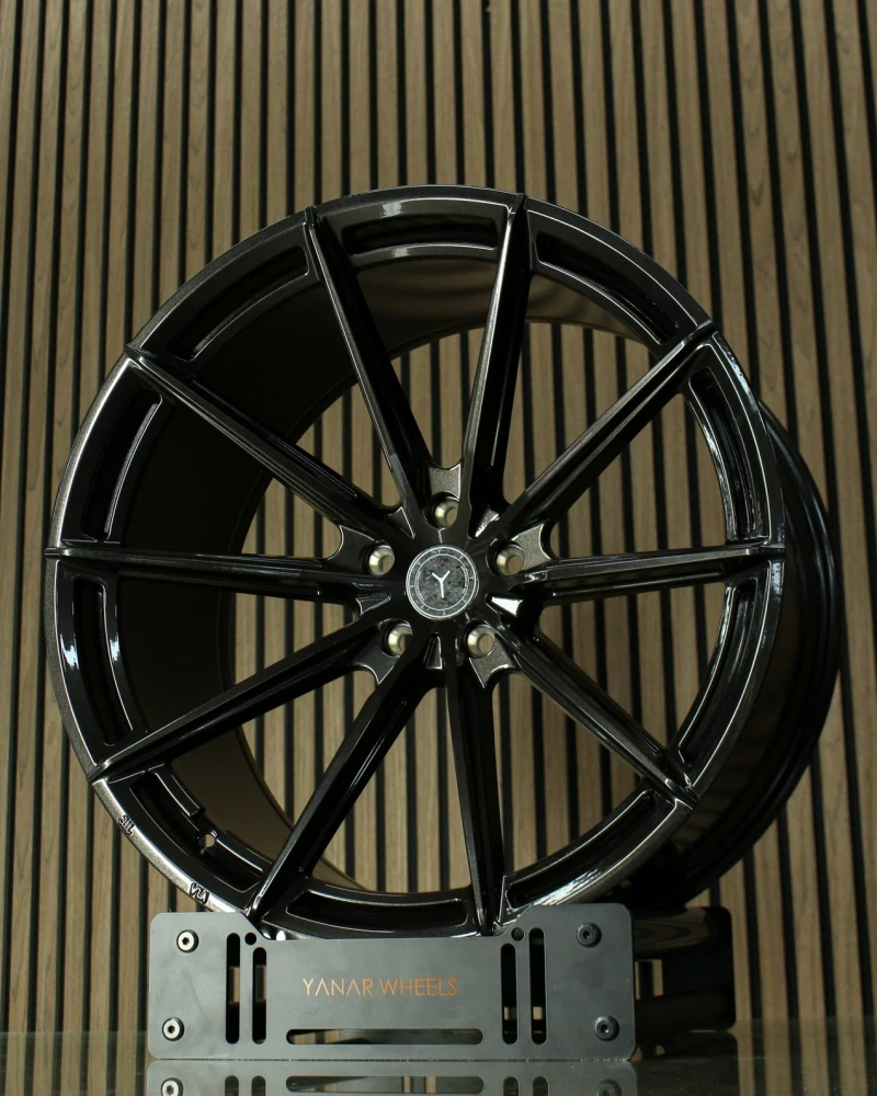 Sada alu kol Yanar Wheels YF.14 Flow Forged 20″/21″ ET12 – Dark Anthracite (4 ks)