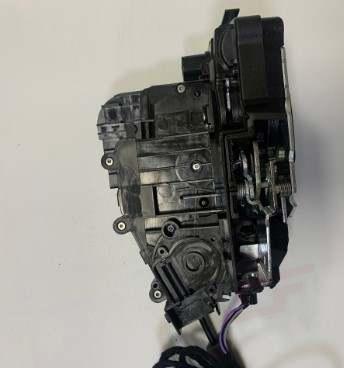 Soft close automatické dovírání předních dveří pro MB Vito, V-Class W447