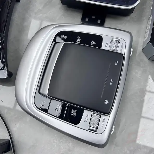 Palubní deska 2024 design pro Mercedes V-Class, Vito W447